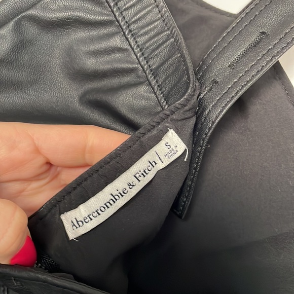 Abercrombie and Fitch leather mini dress - Picture 5 of 5